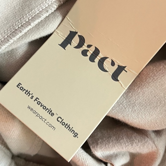 Pact • NWT Women’s Nickel Roam Travel Wide Leg Pants - Picture 5 of 7